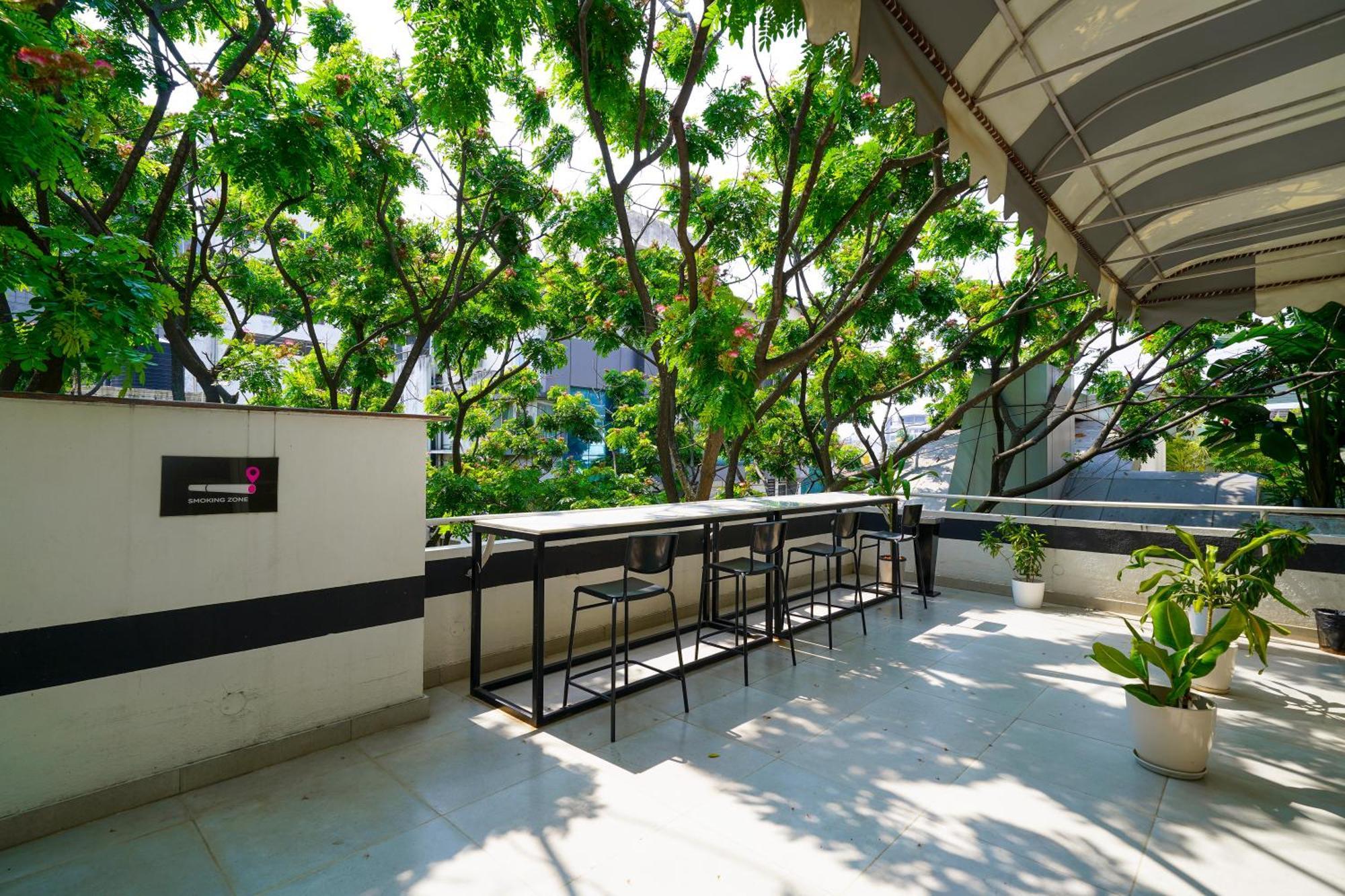 Olive Hotel Magrath By Embassy Group Bengaluru Kültér fotó