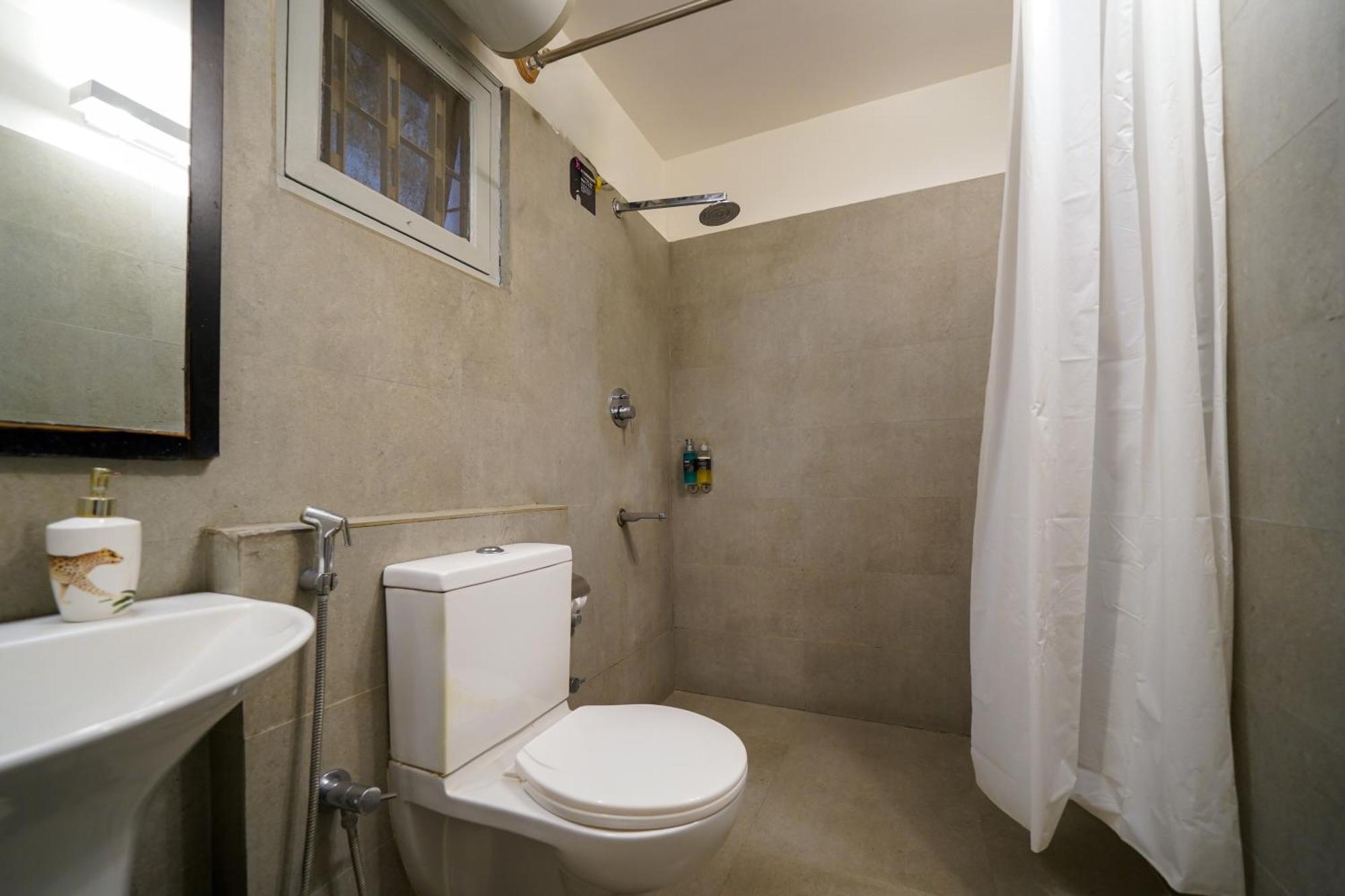 Olive Hotel Magrath By Embassy Group Bengaluru Kültér fotó
